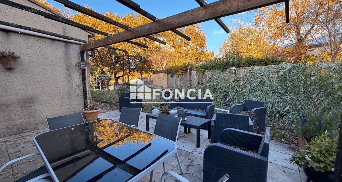 Maison à L&#039;ESCALE