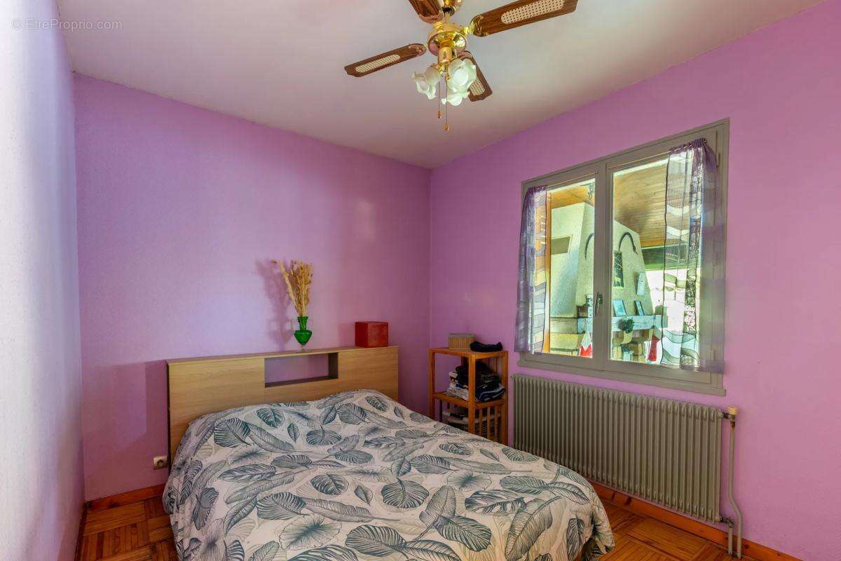 Maison à SAINTE-EUPHEMIE