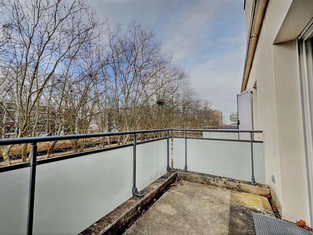 Appartement à CHENOVE