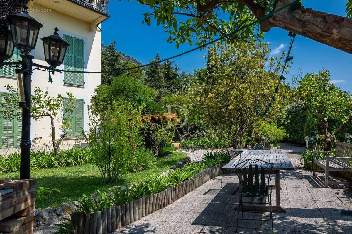 Le privilège d'un jardin au cœur de Beaulieu-sur-Mer - photo 10