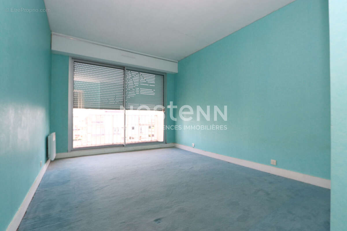 Appartement Saint Nazaire 4 pièce(s) - Ascenseur, balcon, cave et place de parking - photo 4