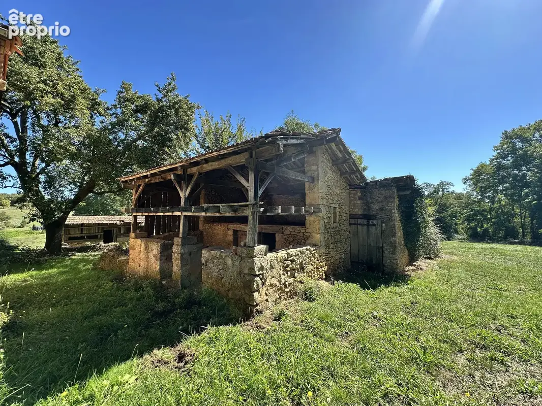 Authentique ferme avec 4 ha de terrain - photo 22