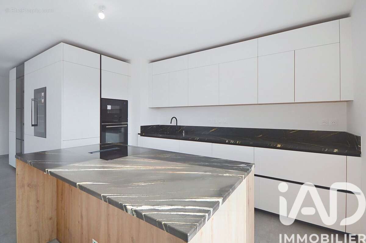 Photo 7 - Appartement à VERSONNEX