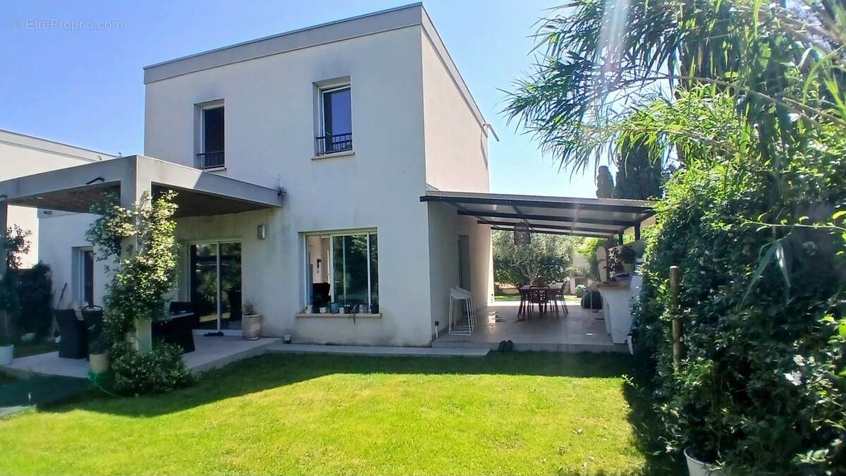 Maison à BEZIERS