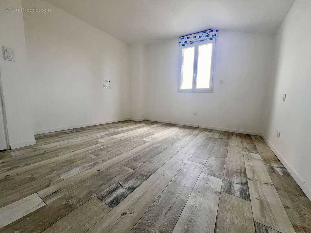 Maison à VILLEBERNIER