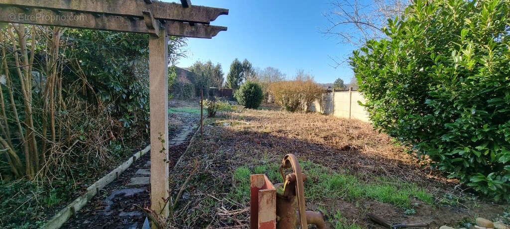 Maison à HIRSON