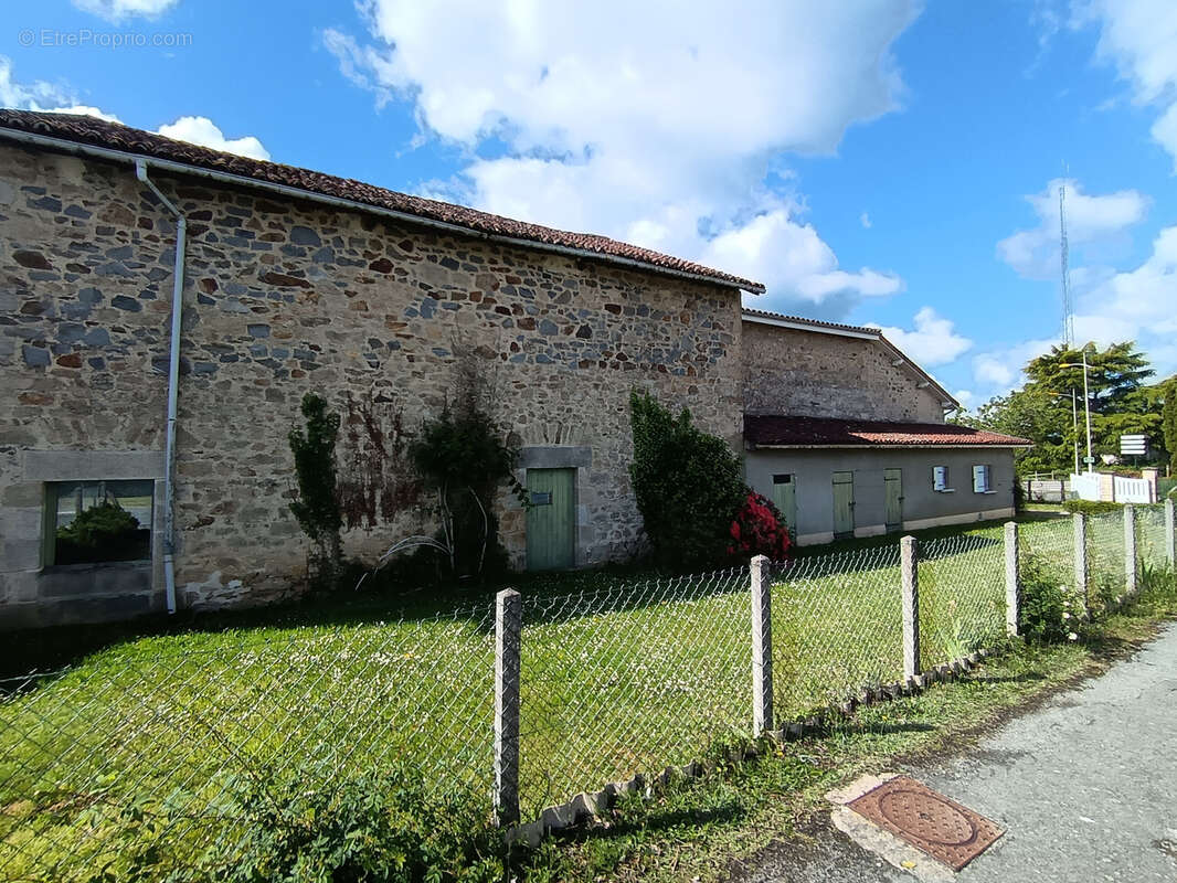 Maison à BOISSEUIL