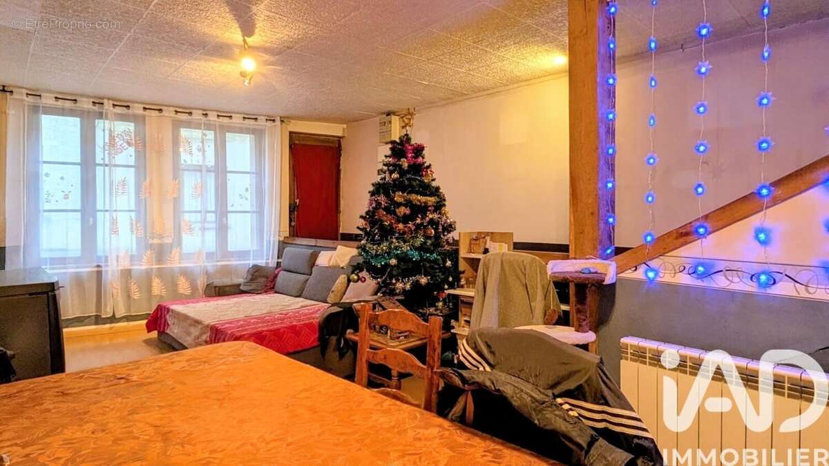 Photo 5 - Maison à NEUILLY-SAINT-FRONT