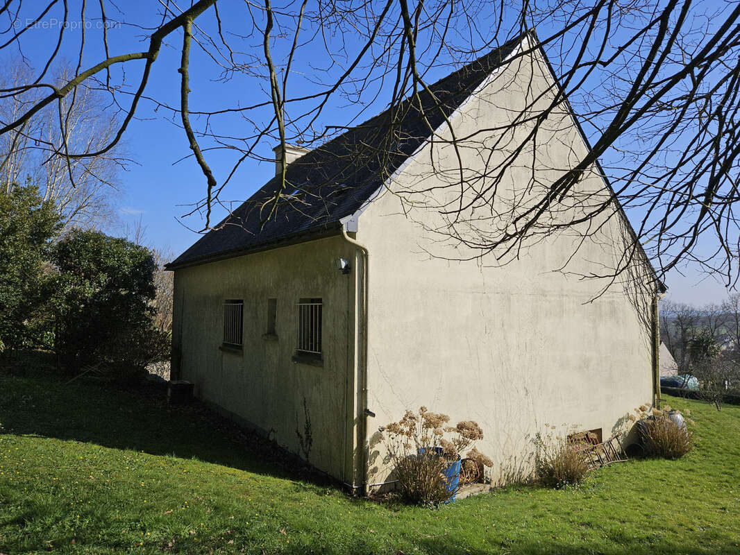 Maison à CAUREL