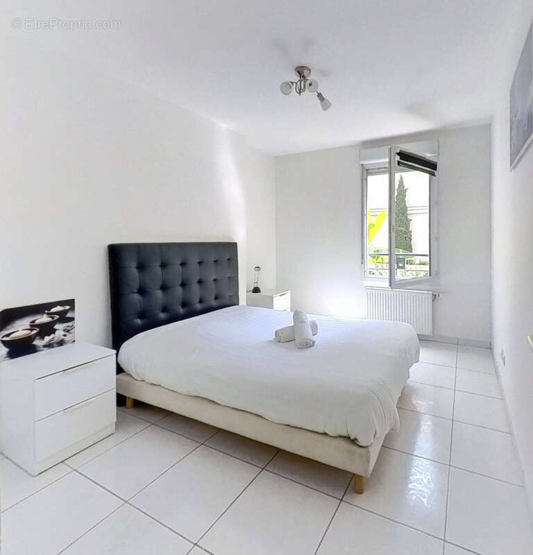 Appartement à TASSIN-LA-DEMI-LUNE