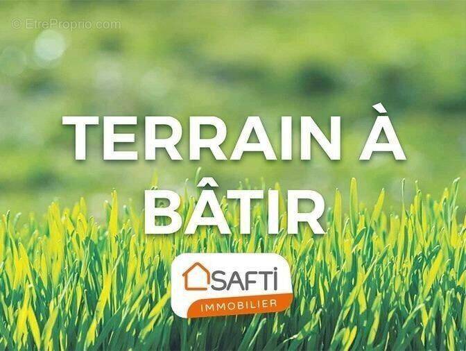 Photo 1 - Terrain à VERNON
