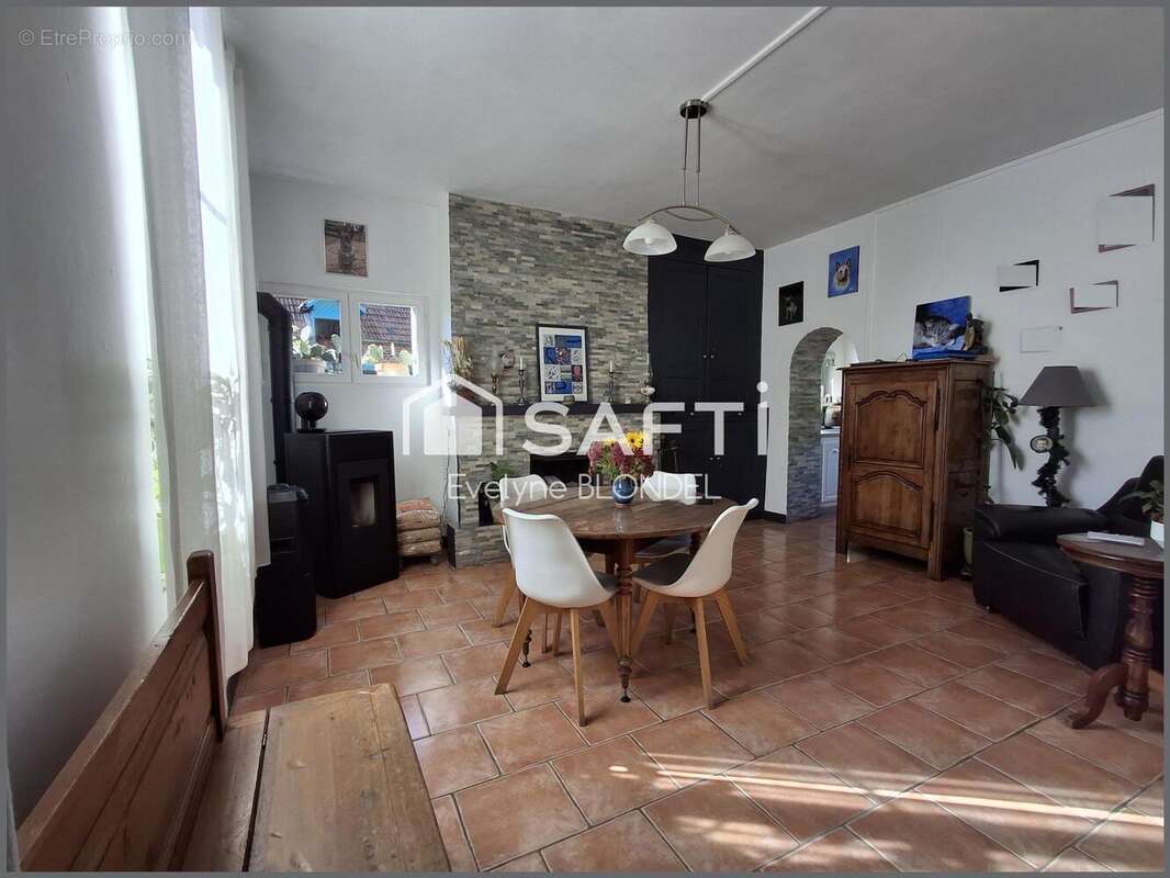 Photo 5 - Maison à HERMES