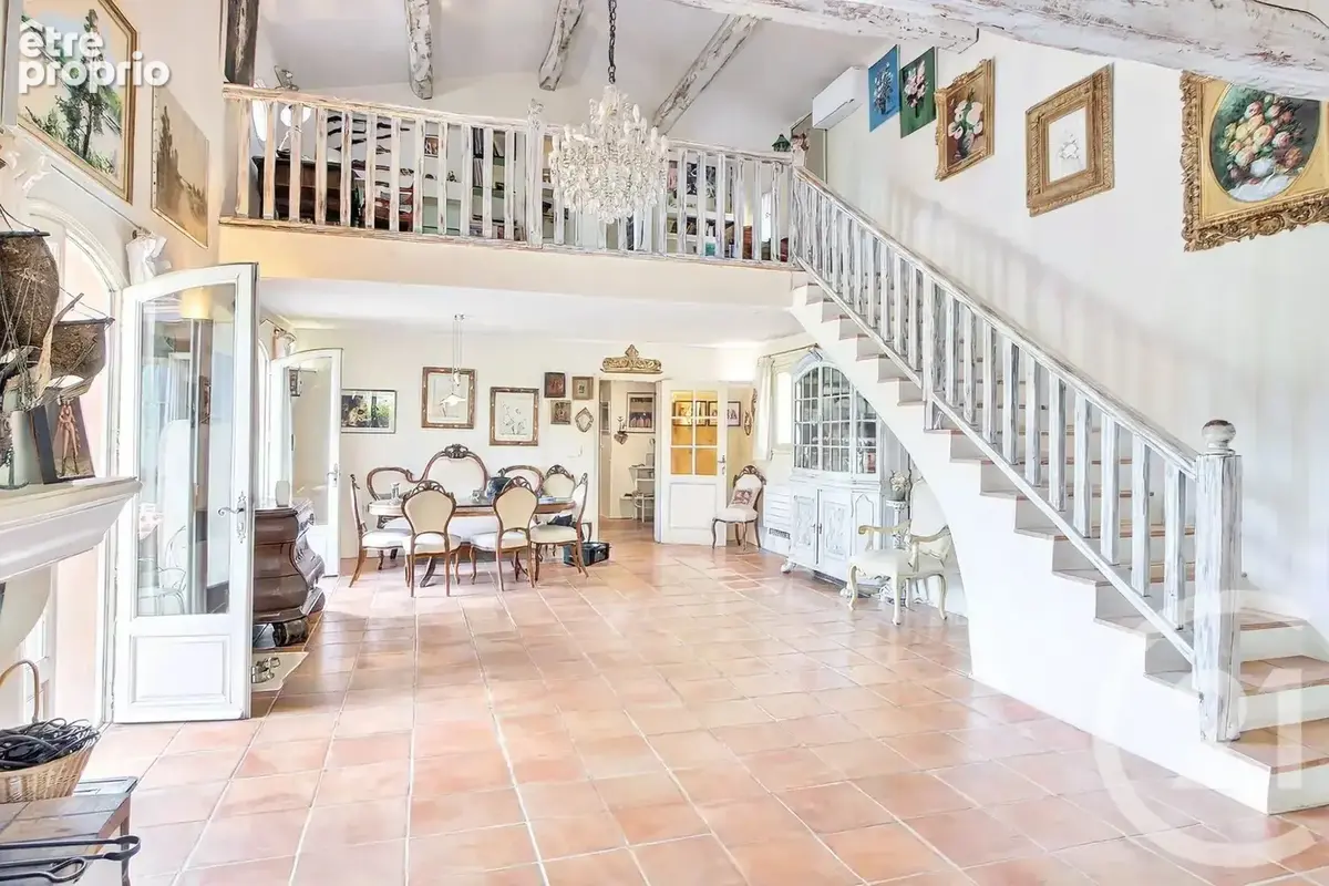 Maison 4 pièces 163 m² à vendre à Le Rouret (06650) - photo 3