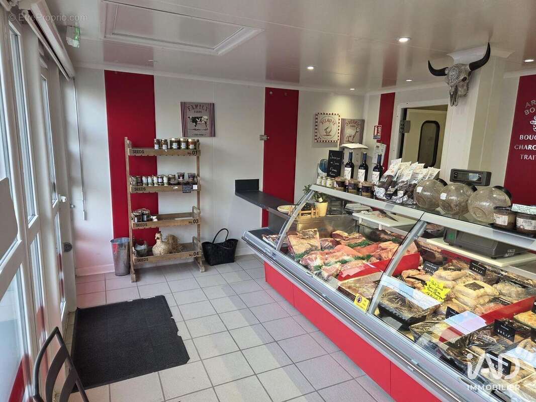 Photo 4 - Commerce à FELINES