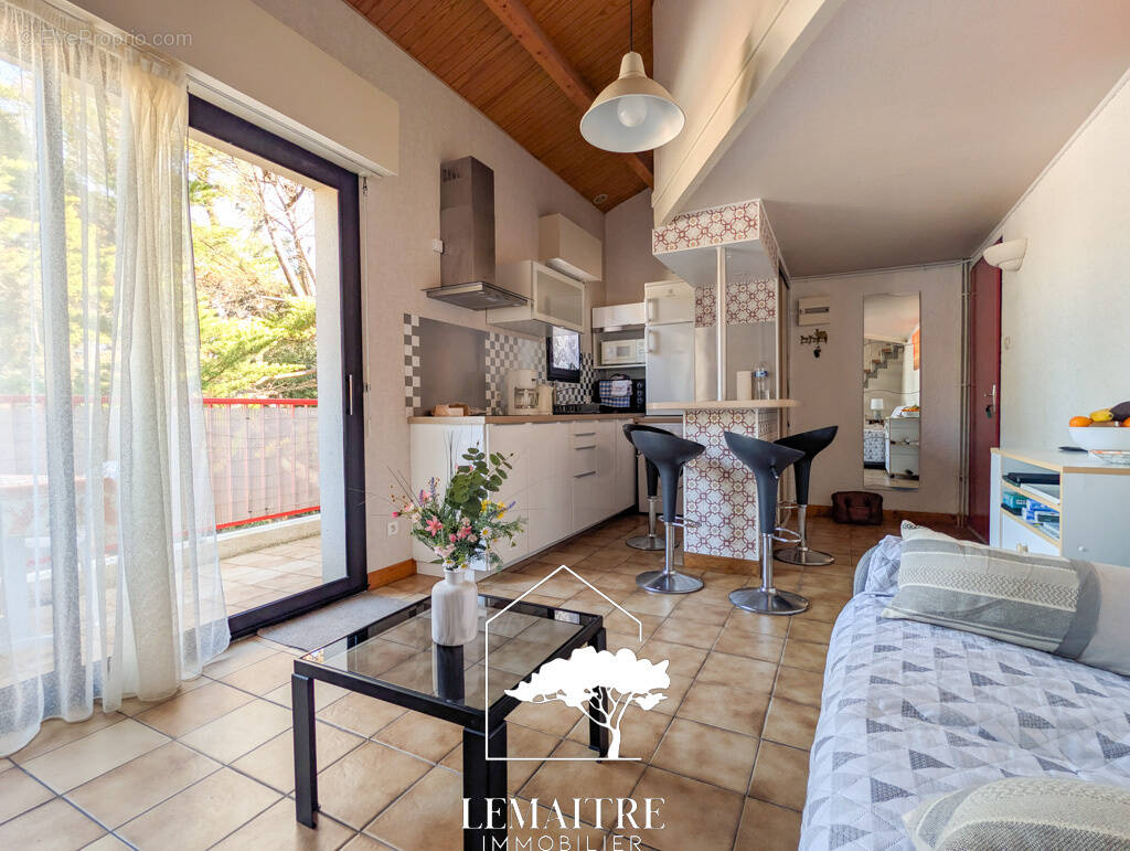 Appartement à LES MATHES