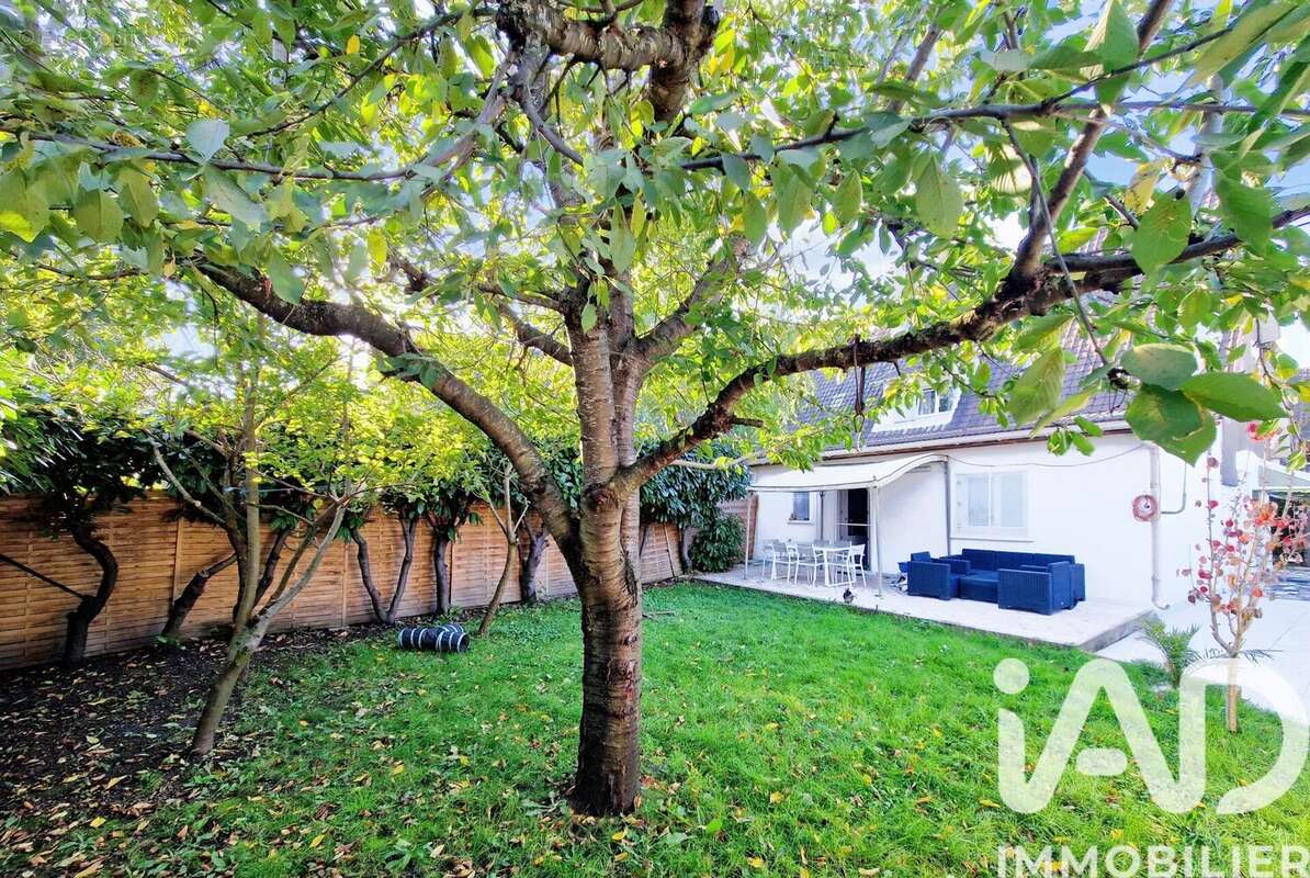 Maison 125 m² à Montmagny  - photo 2