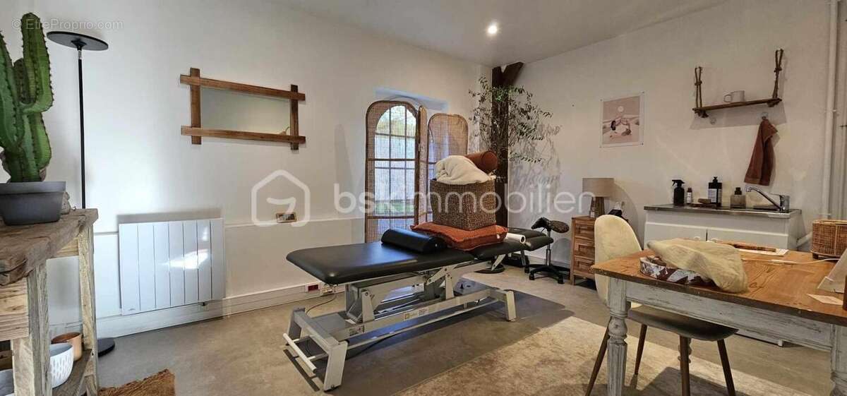 Appartement à SAINS-EN-AMIENOIS