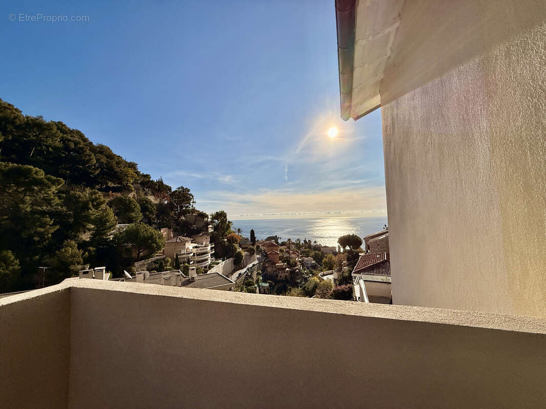 Appartement à ROQUEBRUNE-CAP-MARTIN