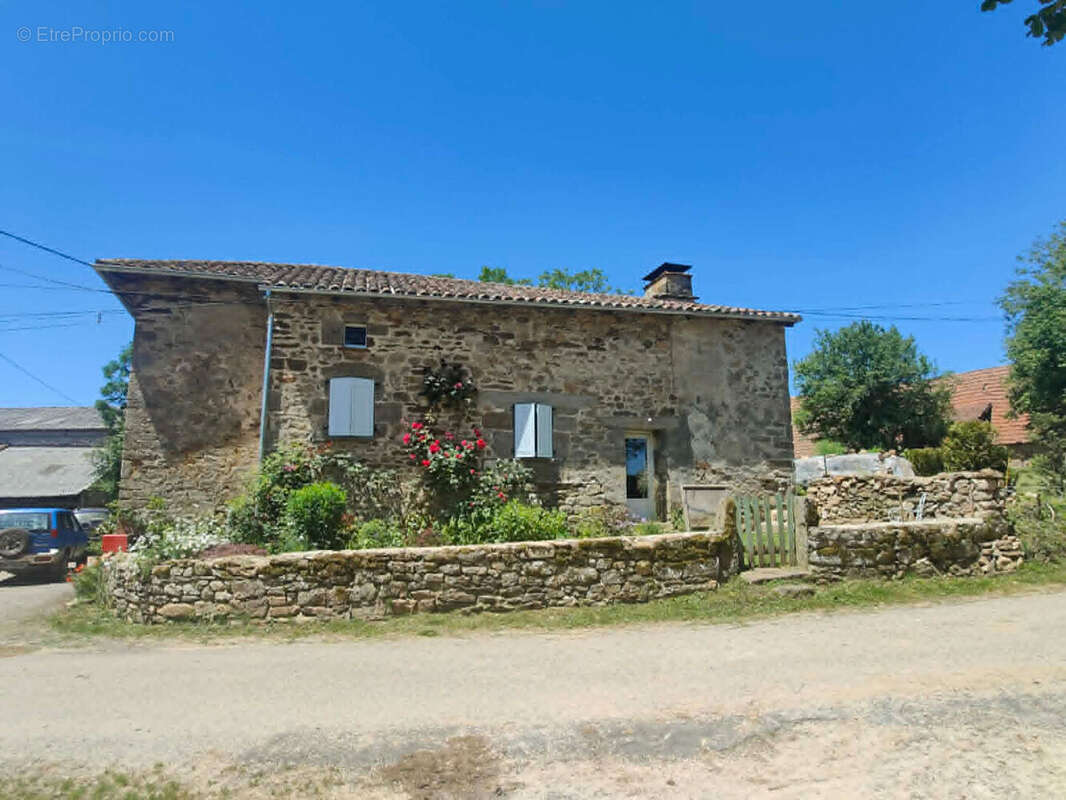 Coup de coeur : Superbe maison en pierre entièrement restaurée - photo 6