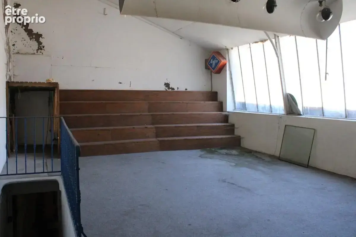 2 immeubles Ensemble immobilier avec plus de 830 m² exploitables. Fort potentiel de rentabilité - photo 11