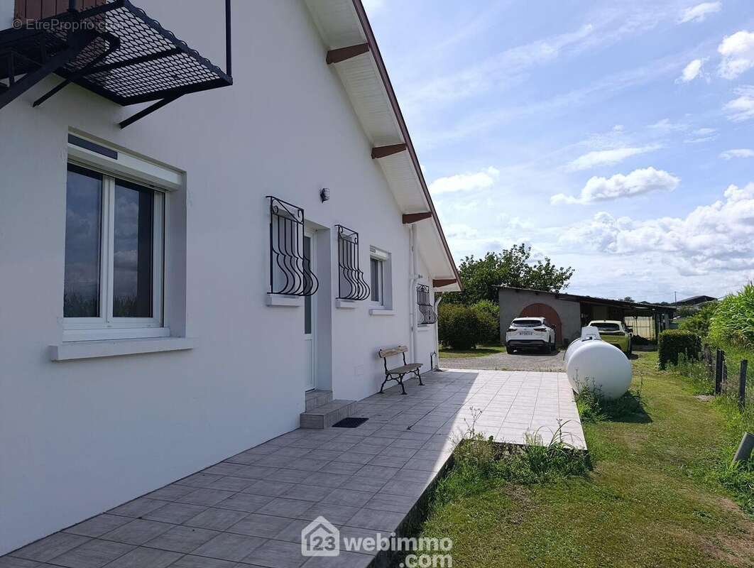 Maison 103 m² à Hagetmau  - photo 16