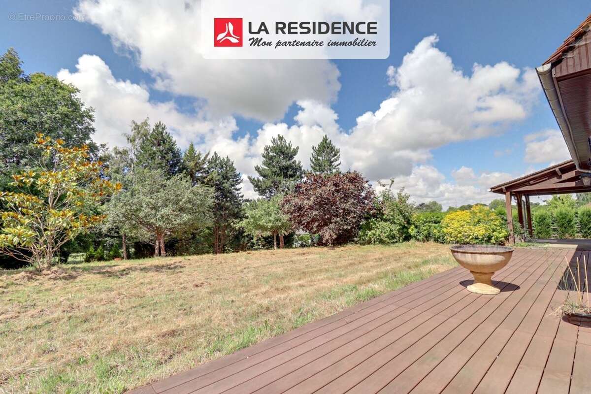 Maison à MONTFORT-L'AMAURY