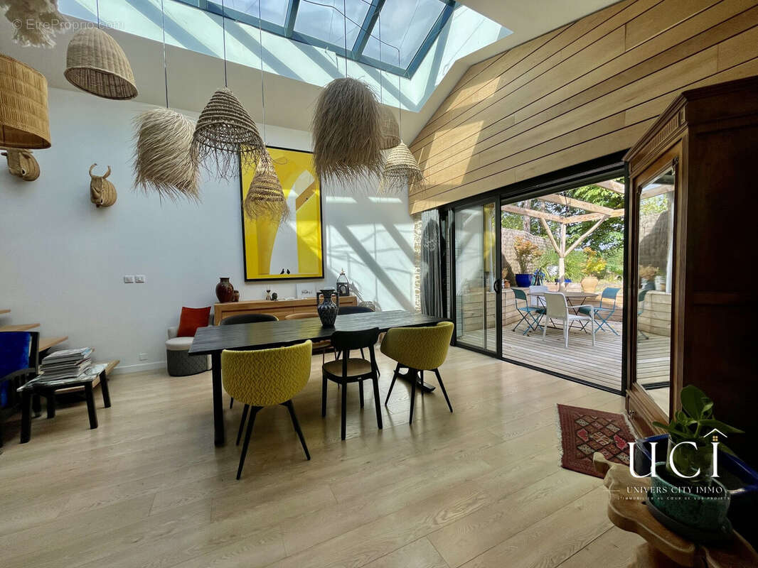 Maison 169 m² à Saint-Philbert-De-Grand-Lieu  - photo 6