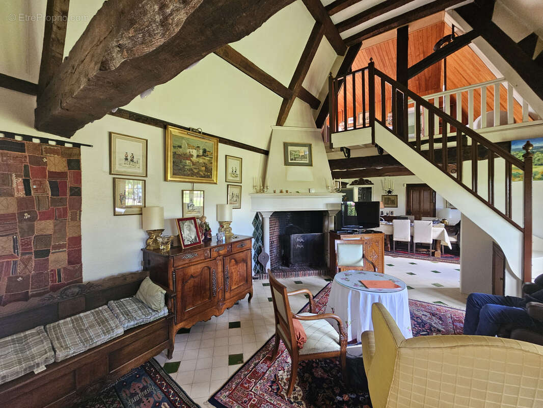 Maison à BERNAY