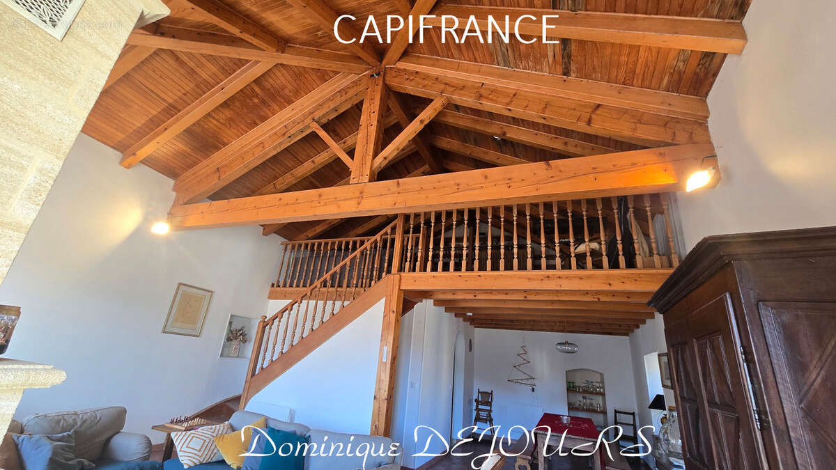 Marcols-les-eaux , maison en pierres : Un bien d’exception où charme, élégance et confort se rencontrent – coup de cœur immédiat - photo 23