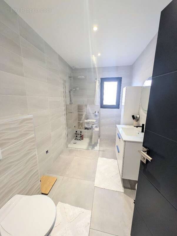 Maison à SAINT-ANDRE-DE-ROQUELONGUE