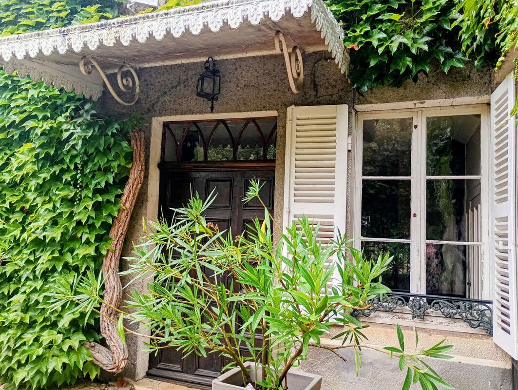 Maison à DAMPIERRE-SUR-SALON