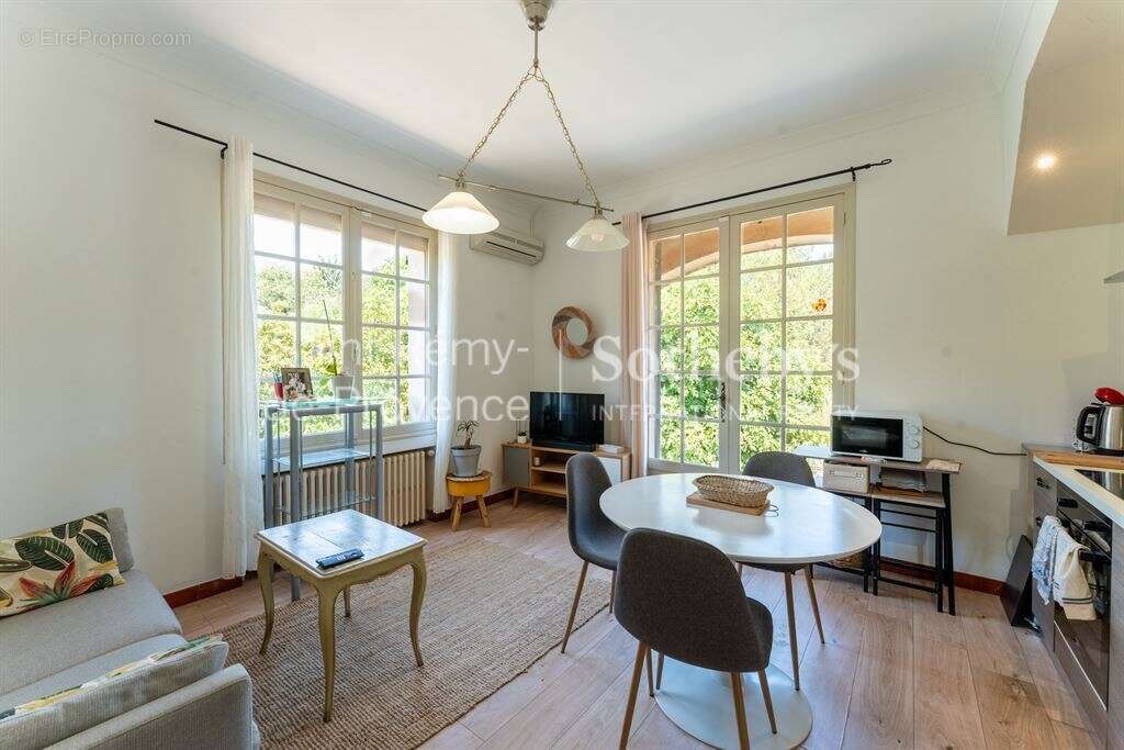 Maison à SAINT-REMY-DE-PROVENCE