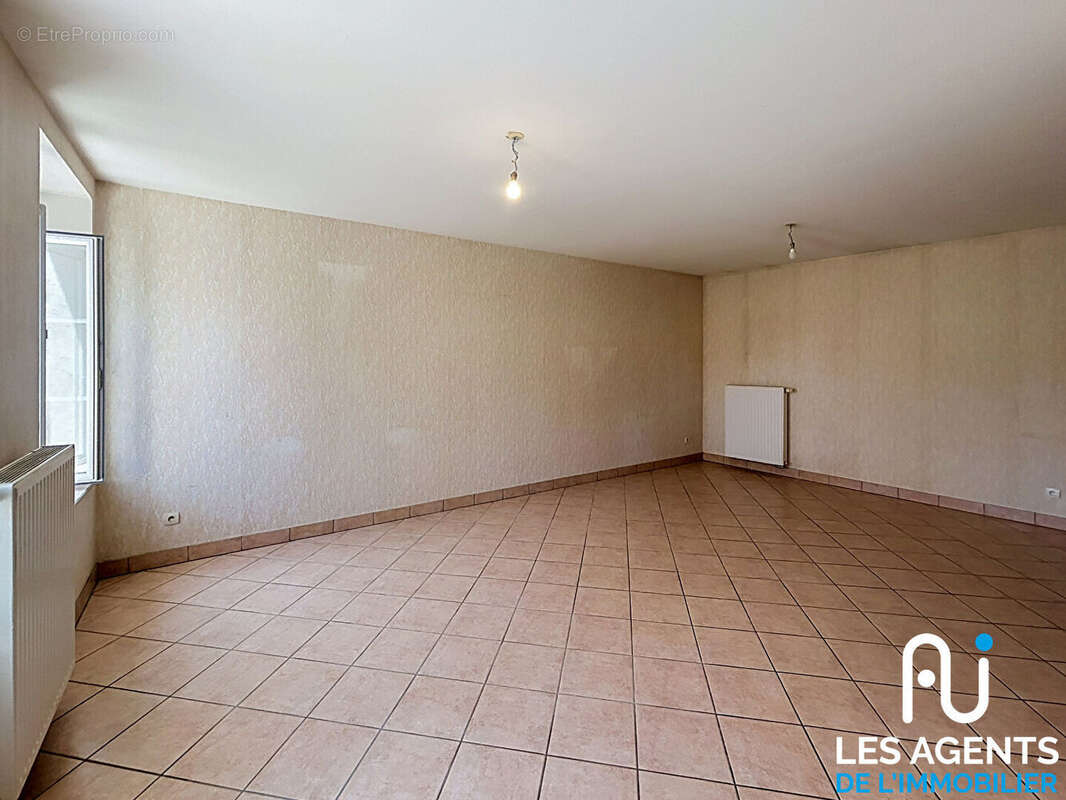 Maison Meung Sur Loire 5 pièce(s) - photo 3