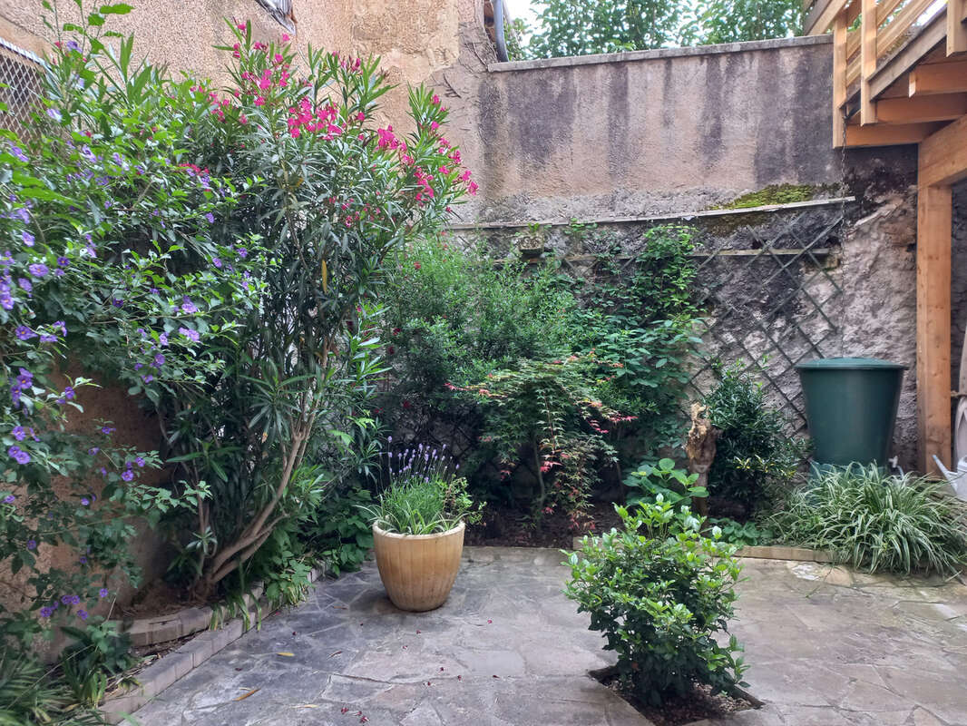 Maison à MIRANDE