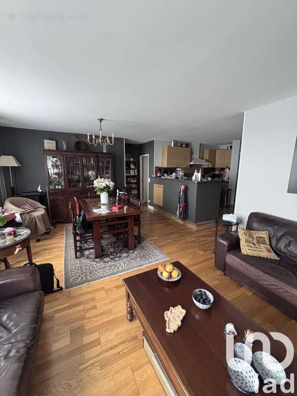 Photo 4 - Appartement à LA CELLE-SAINT-CLOUD