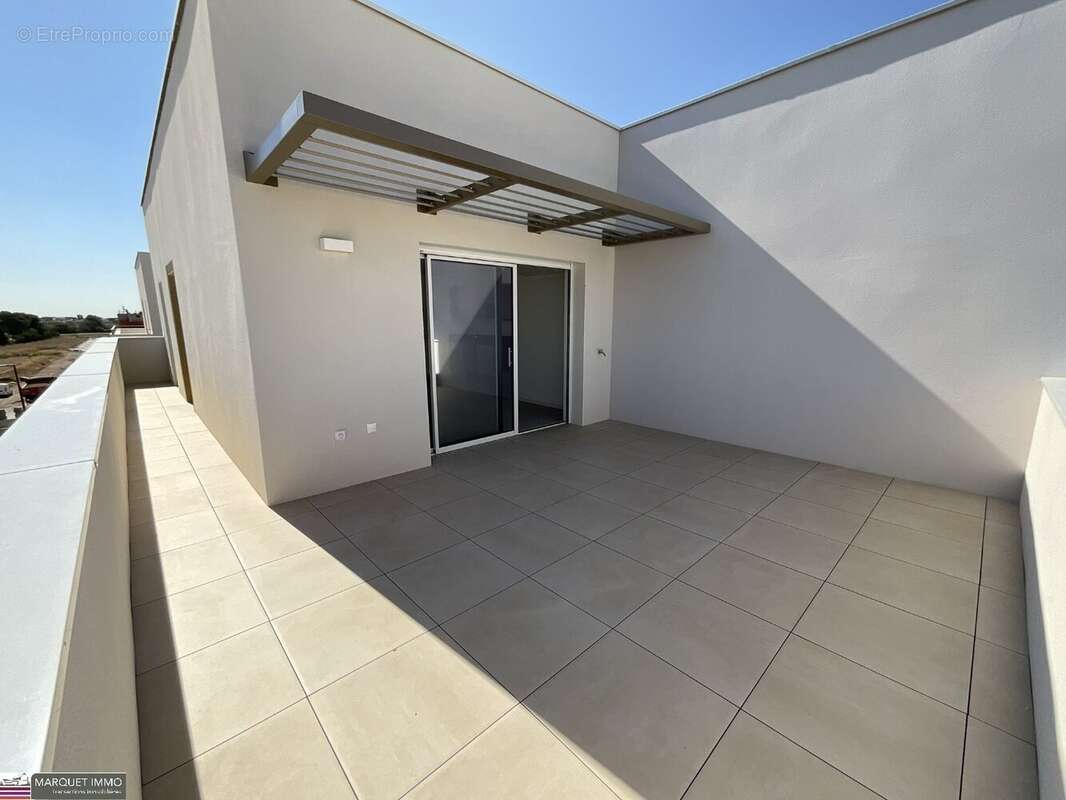 Appartement à SAUVIAN