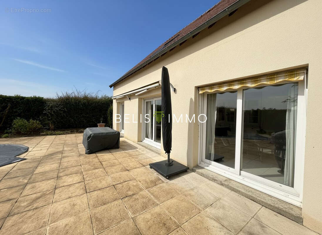 Maison à BALLAN-MIRE