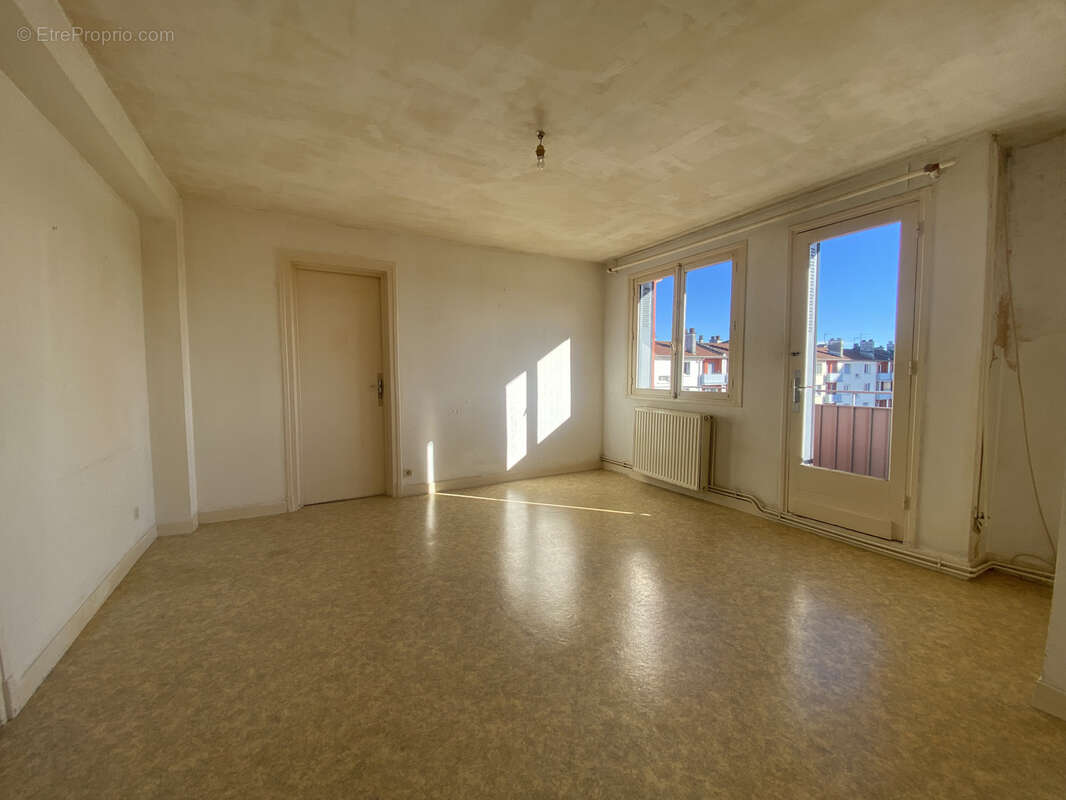 Appartement à TARBES