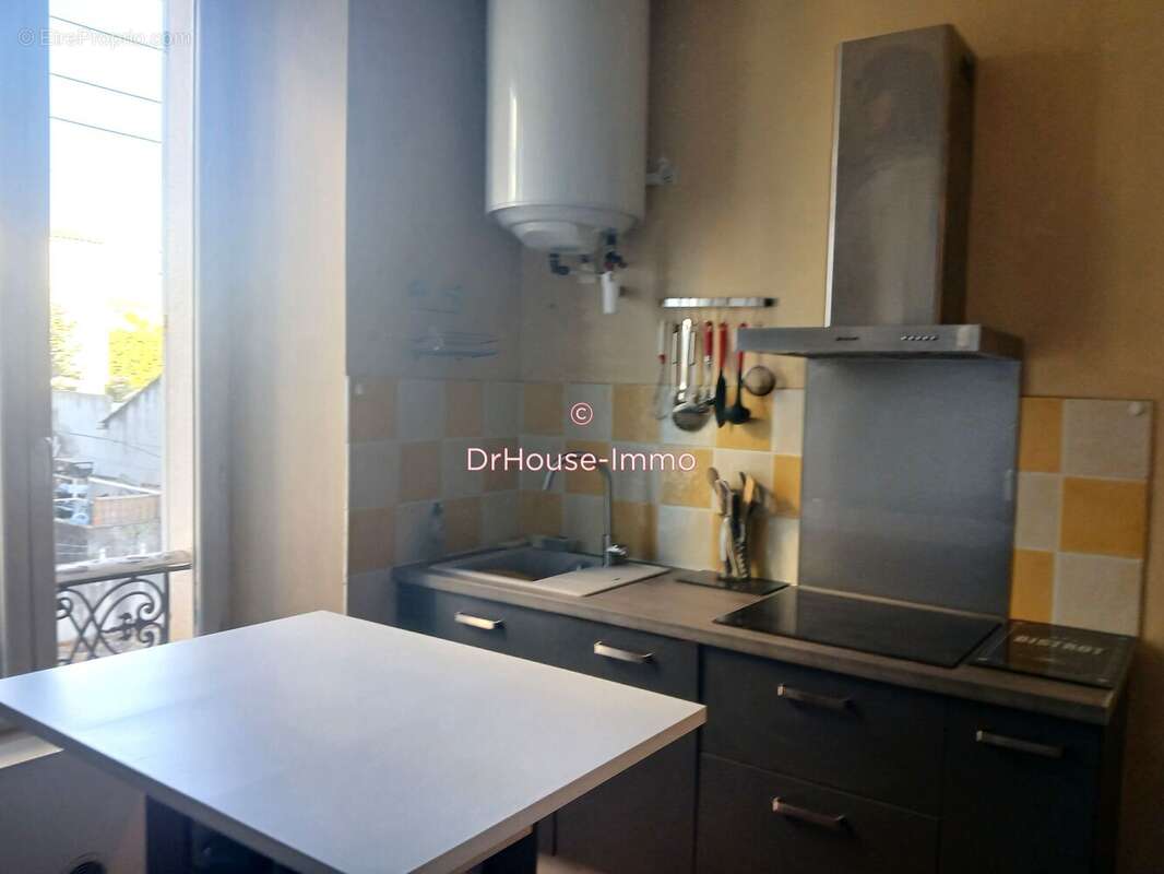 Appartement 51 m² à Toulon  - photo 4