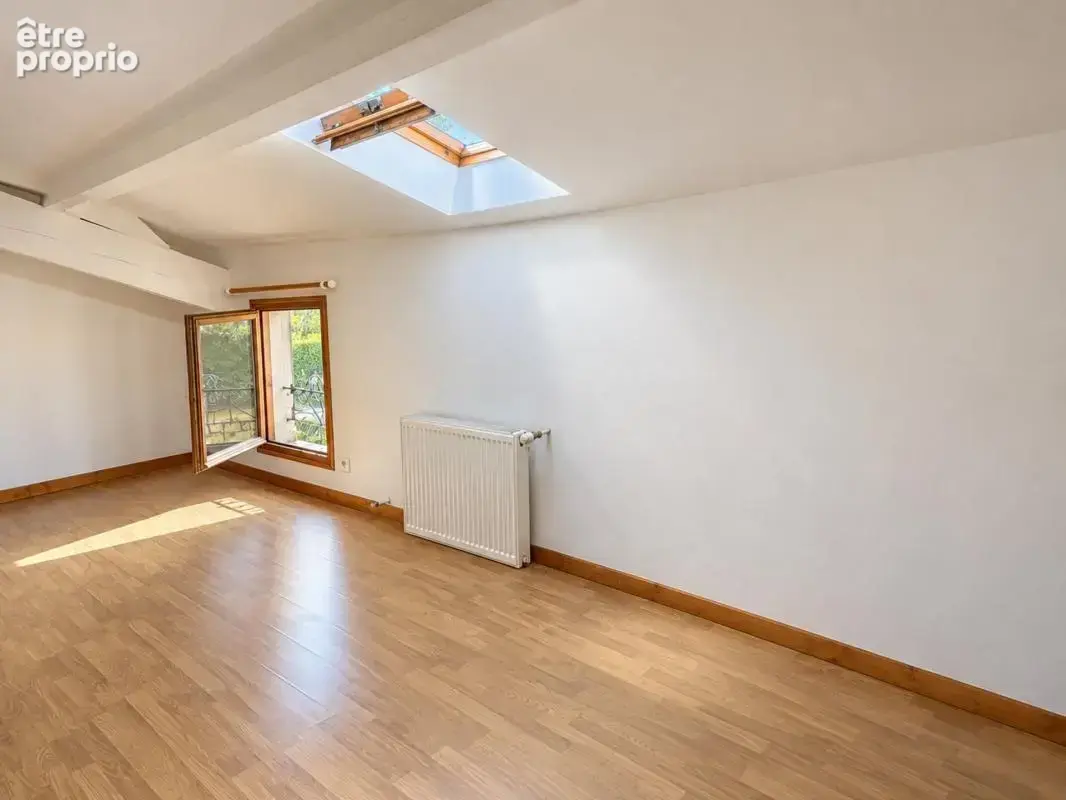 Belle maison de caractère avec jardin, grange et potentiel second logement - photo 6