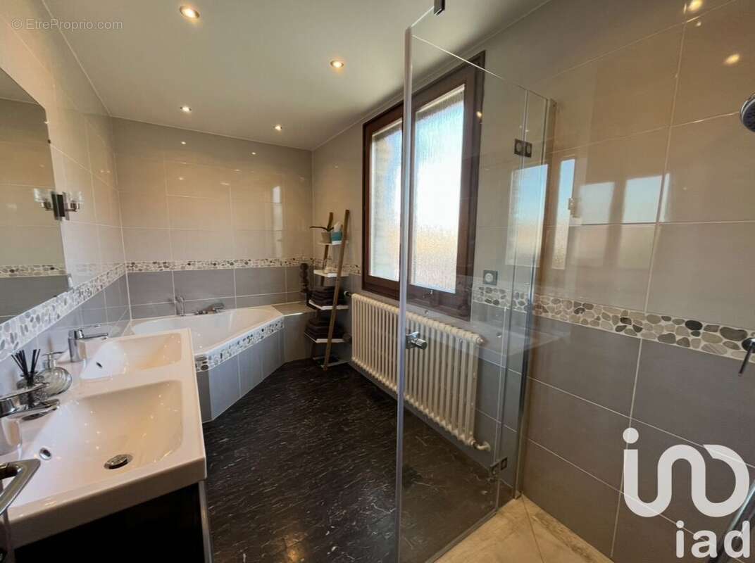 Photo 8 - Maison à NANTEUIL-LES-MEAUX