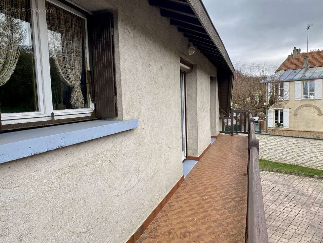 Maison à VETHEUIL