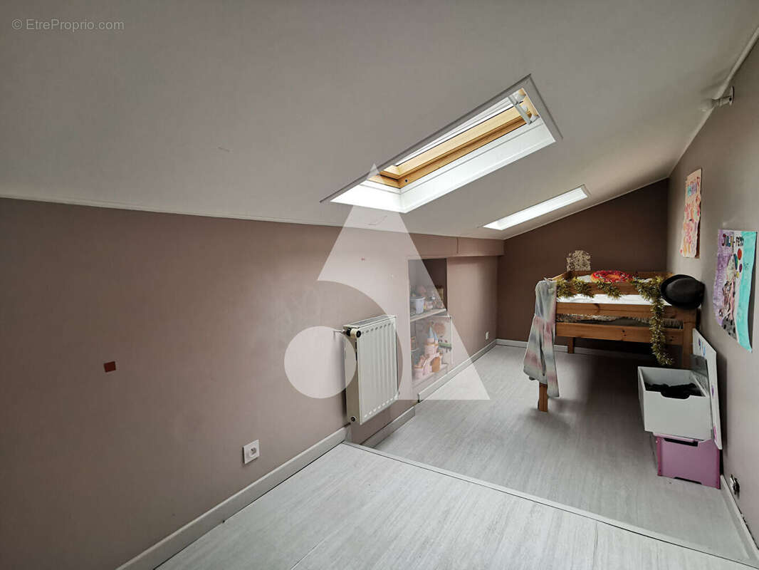 Maison à MONTIGNY-LES-CORMEILLES