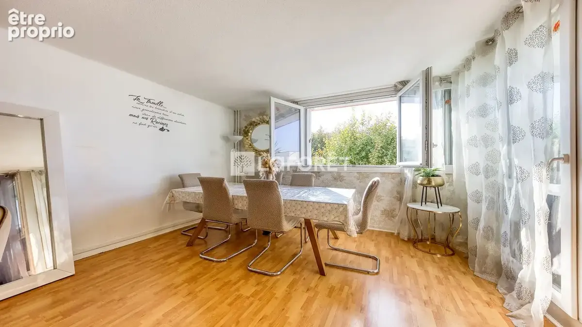 Appartement à vendre à Roissy En Brie 5 pièce(s) 98.74 m2 - photo 4