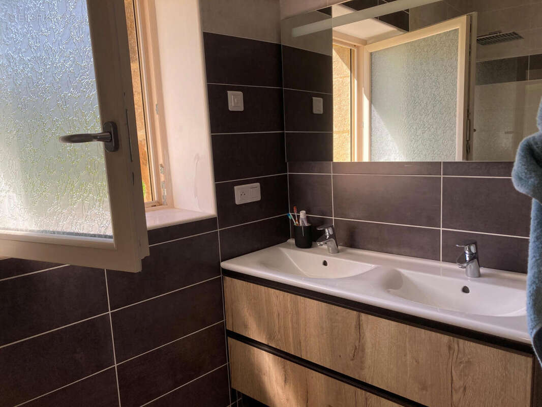 sd maison 1 - Maison à PRAYSSAC