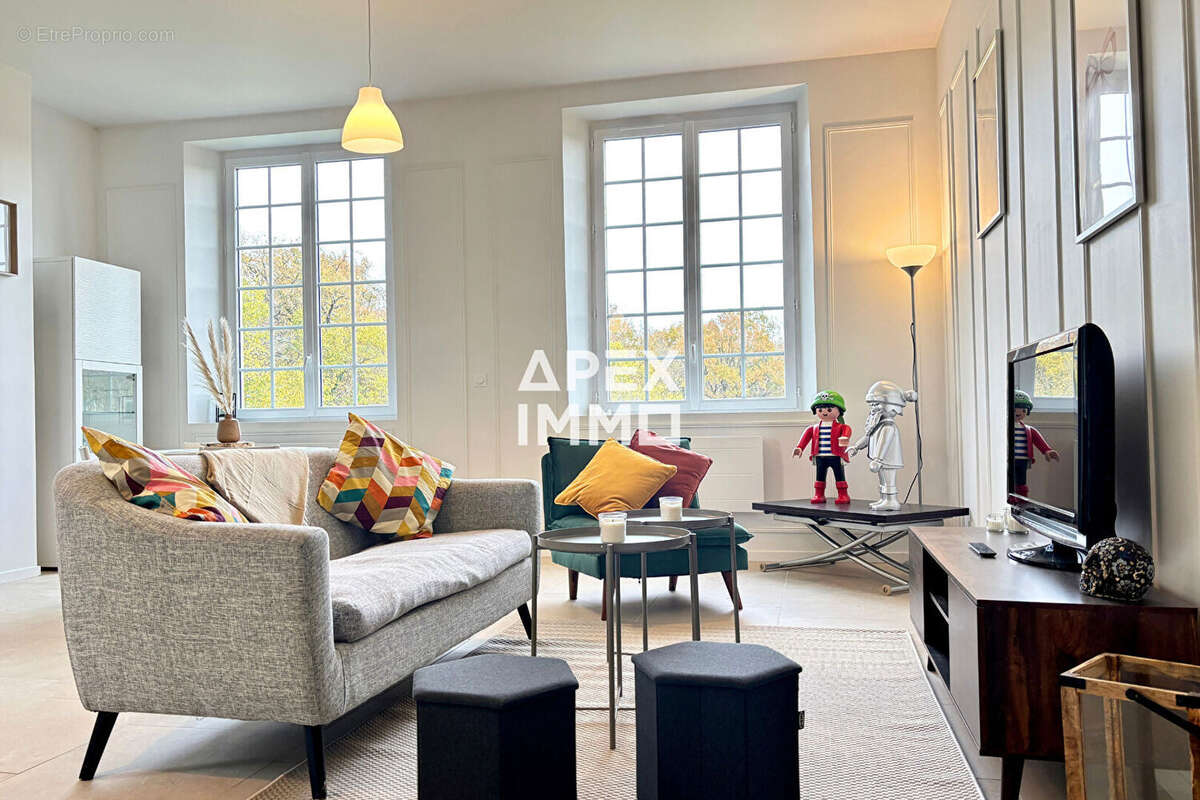 Appartement à CHECY