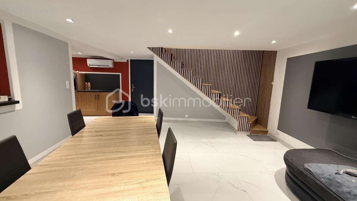 Appartement à THEZAN-LES-BEZIERS