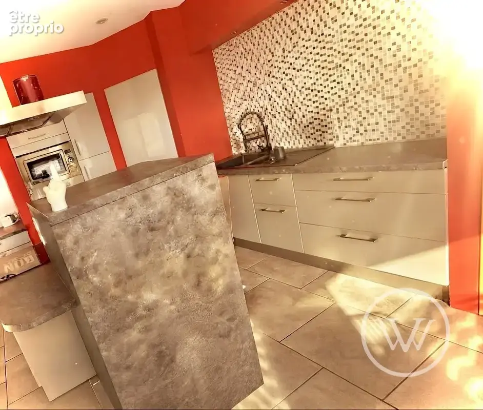 Maison 141 m² à La Suze-Sur-Sarthe  - photo 2