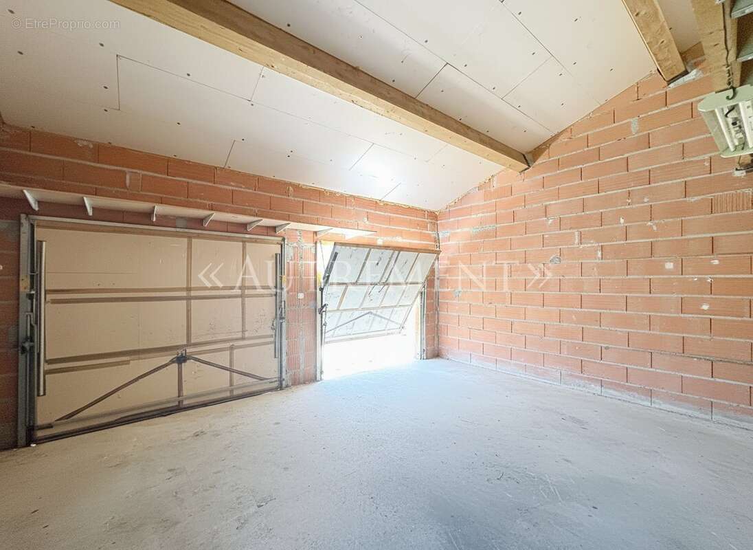 Maison 121 m² à Parisot  - photo 12