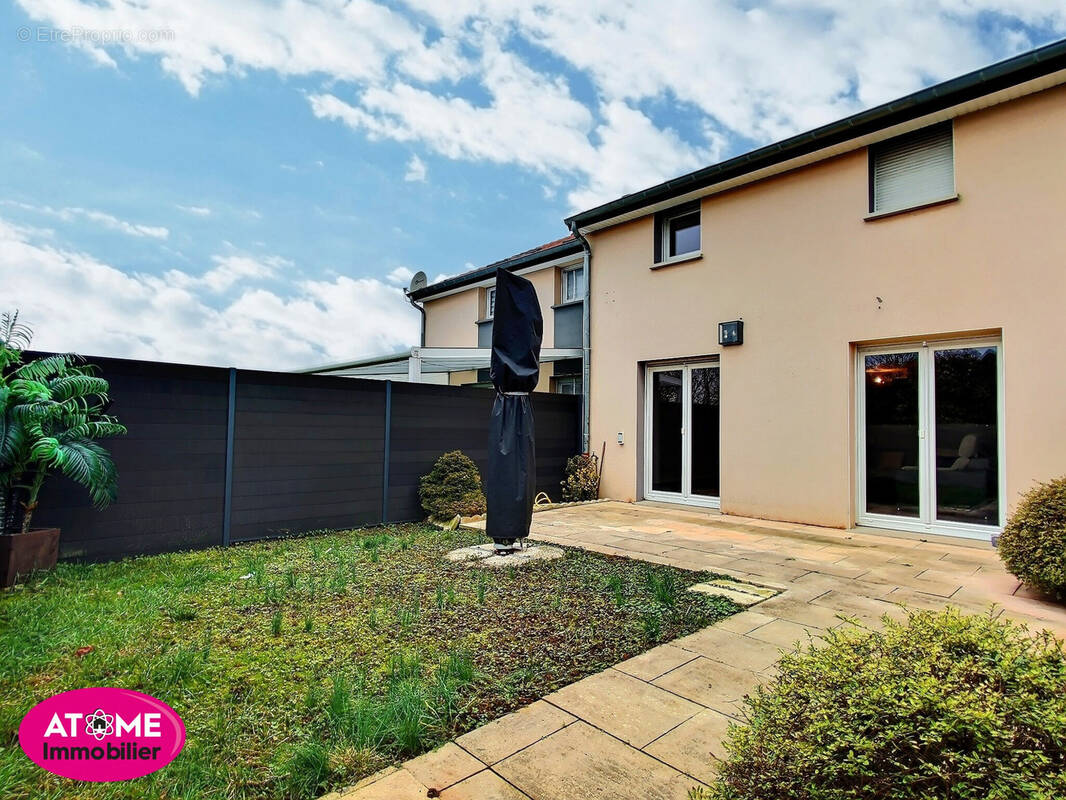 Maison à MOINEVILLE